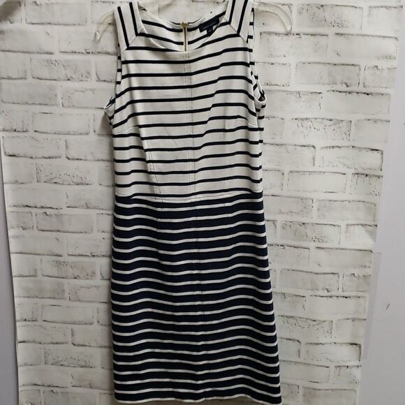 Tommy Hilfiger dress  - Picture 1 of 3